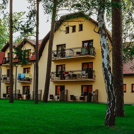 Osrodek Vega Hotel Pobierowo Buitenkant foto