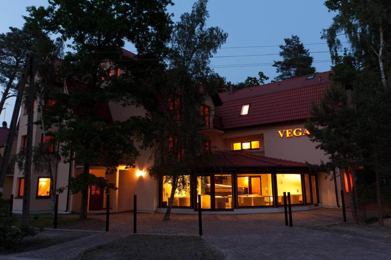 Osrodek Vega Hotel Pobierowo Buitenkant foto